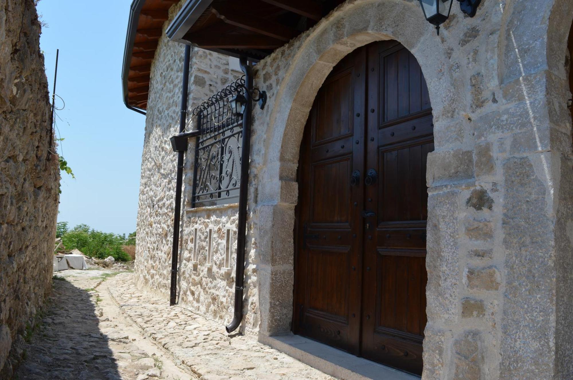 Hotel The House Of Dollma , Inside Kruja Castle Exterior foto