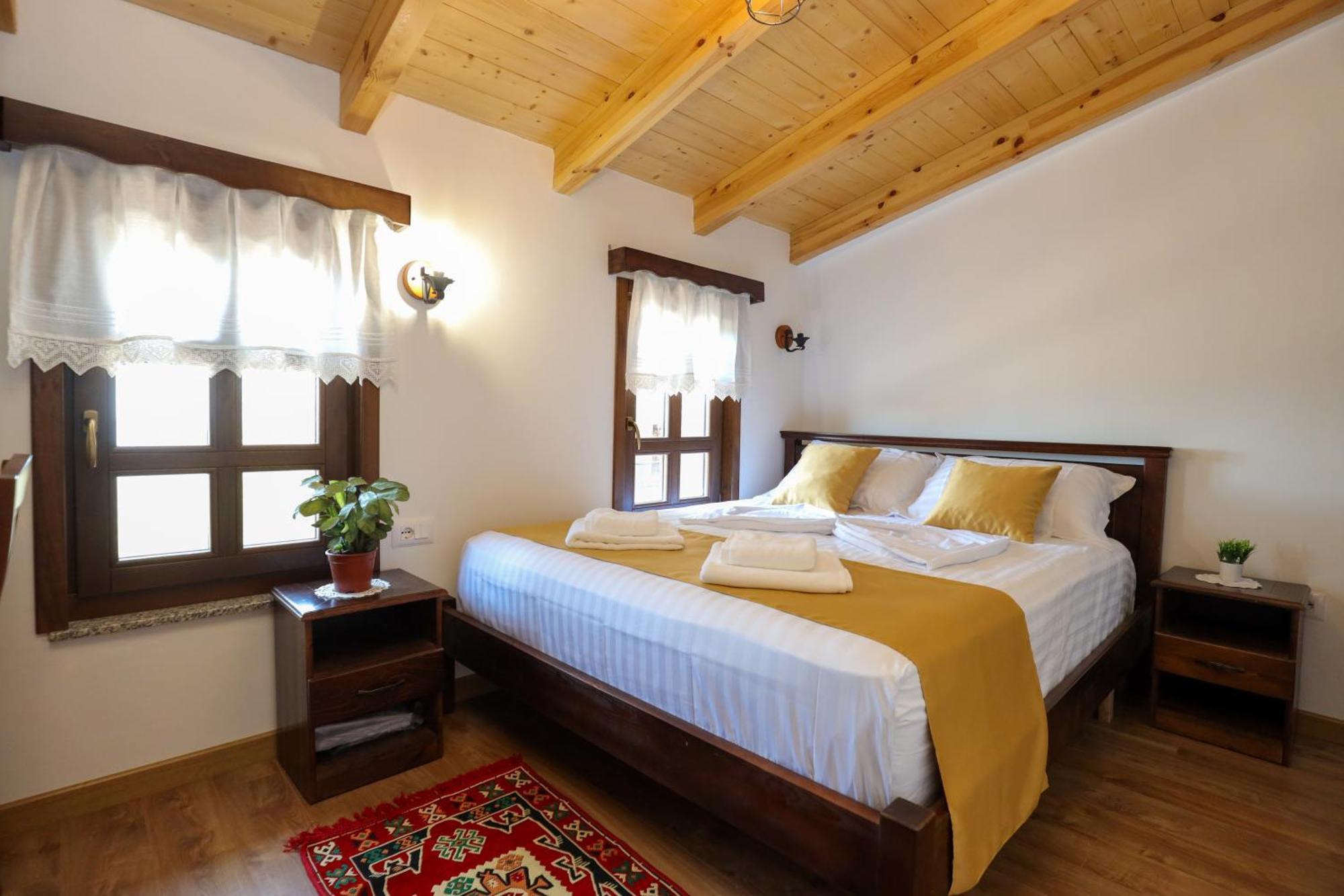 Hotel The House Of Dollma , Inside Kruja Castle Exterior foto